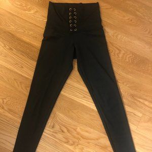 Bandier x WE WORE WHAT x Strut This Leggings